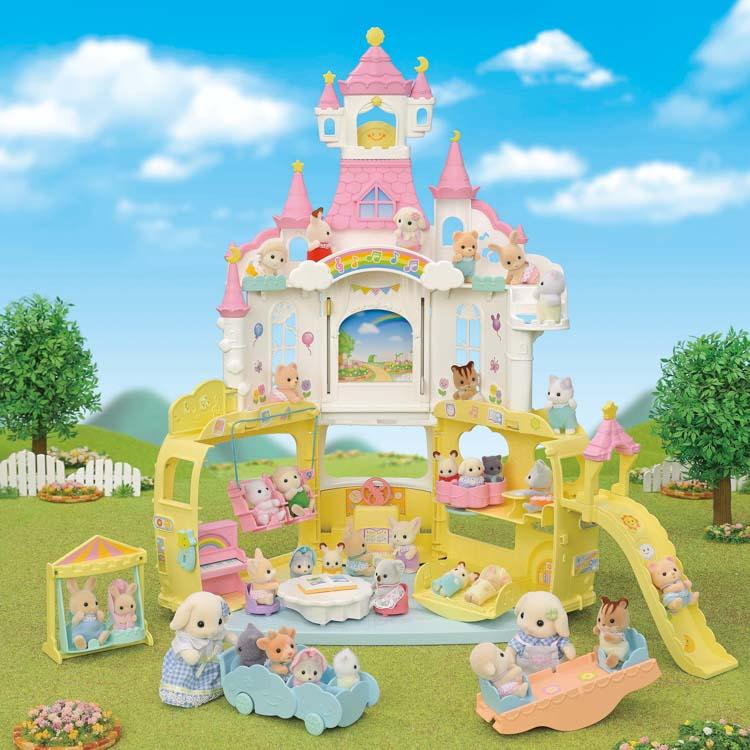 Sylvanian Families Castle Pool Set S-72