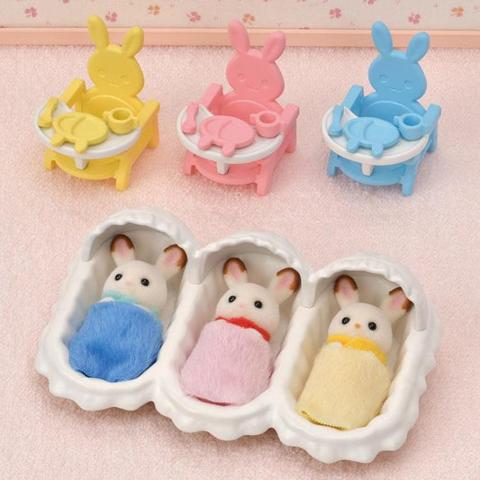 Sylvanian Families Chocolat Rabbit Mitsugo-Chan Care Set Se-204