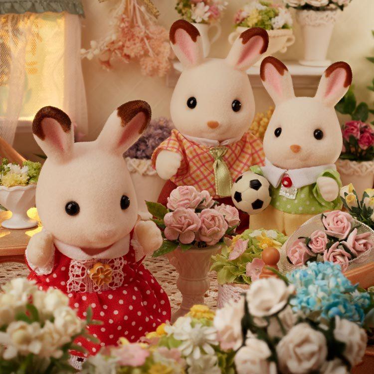 Sylvanian Families Chocolate Rabbit Family Fs-46