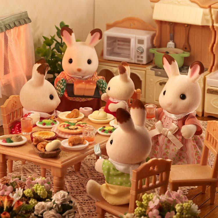 Sylvanian Families Chocolate Rabbit Family Fs-46