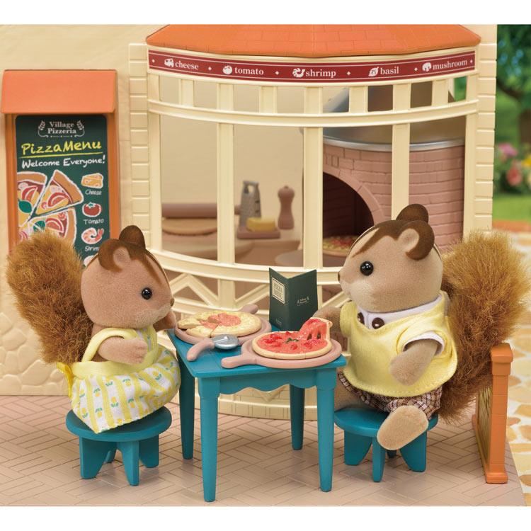 Sylvanian Families Forest Pizza Shop Gl+5324