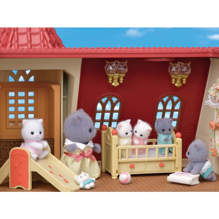 Sylvanian Families House With Red Roof And Elevator Gl+5400