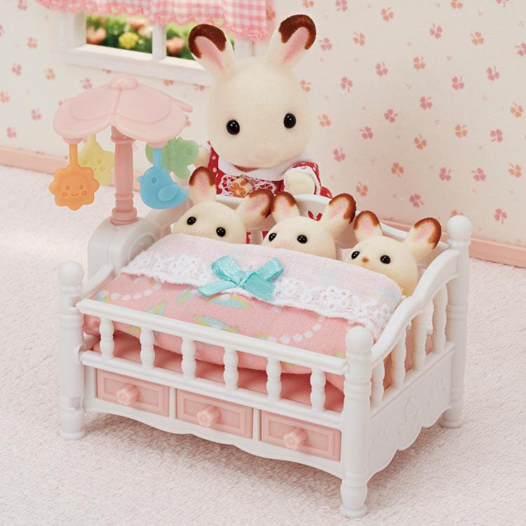 Sylvanian Families Kurukuru Mary Crib Gl+5534