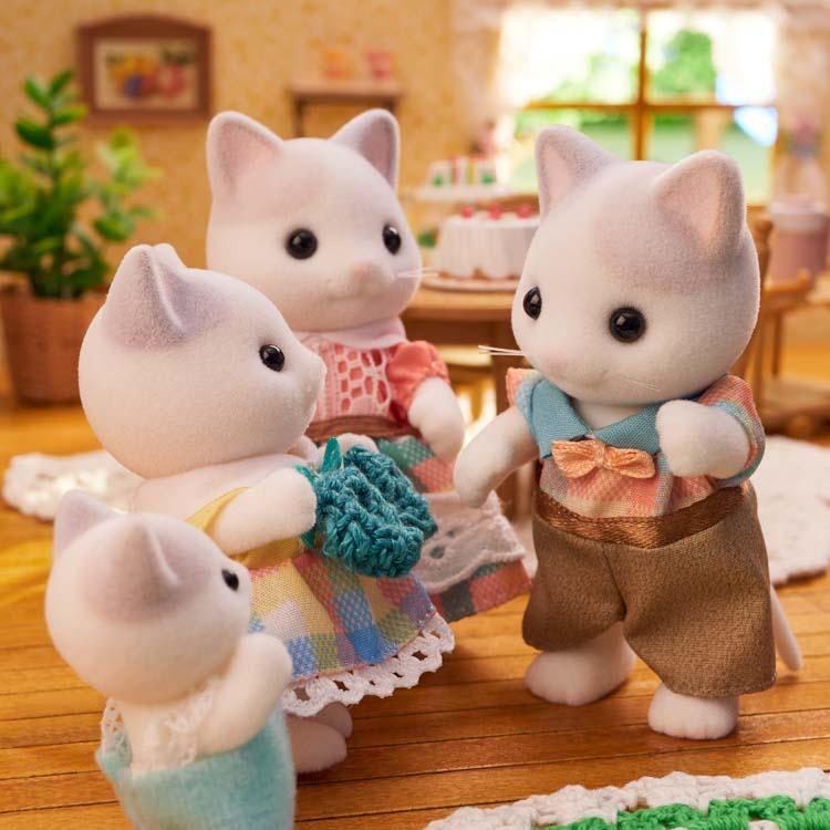 Sylvanian Families Late Cat Family Fs-52