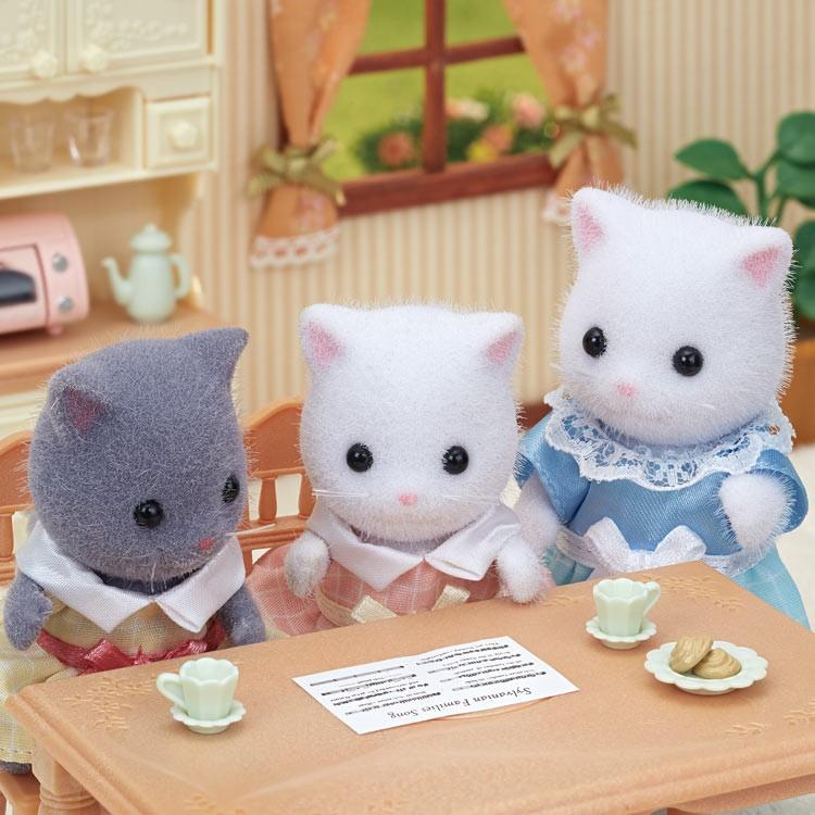 Sylvanian Families Persian Cat Mother Ni-104