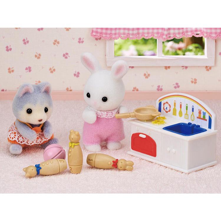 Sylvanian Families Toy Set - White Rabbit And Baby Panda - Df-20